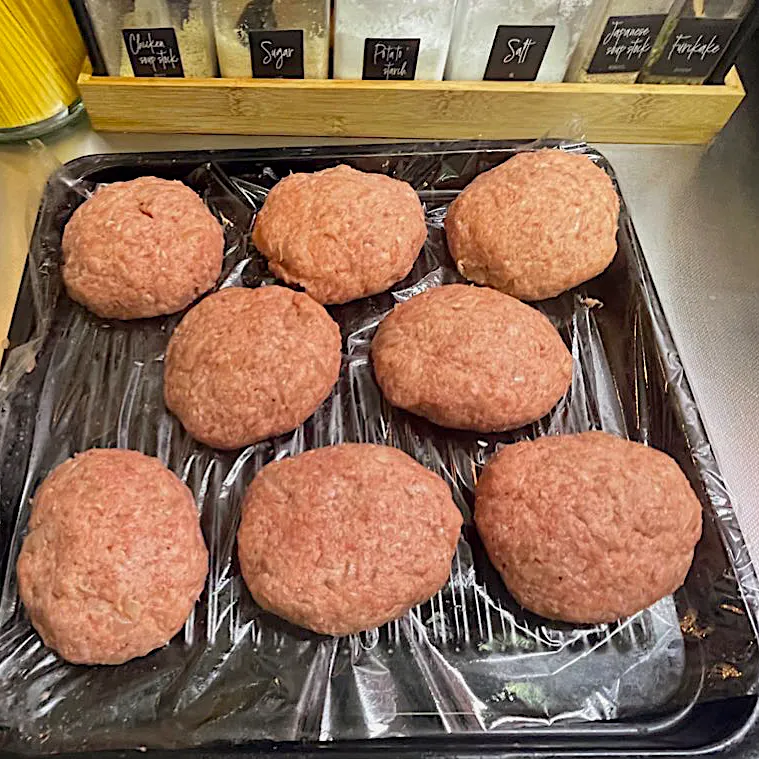 ハンバーグ(加熱前)|ゆきっちん(・8・)さん