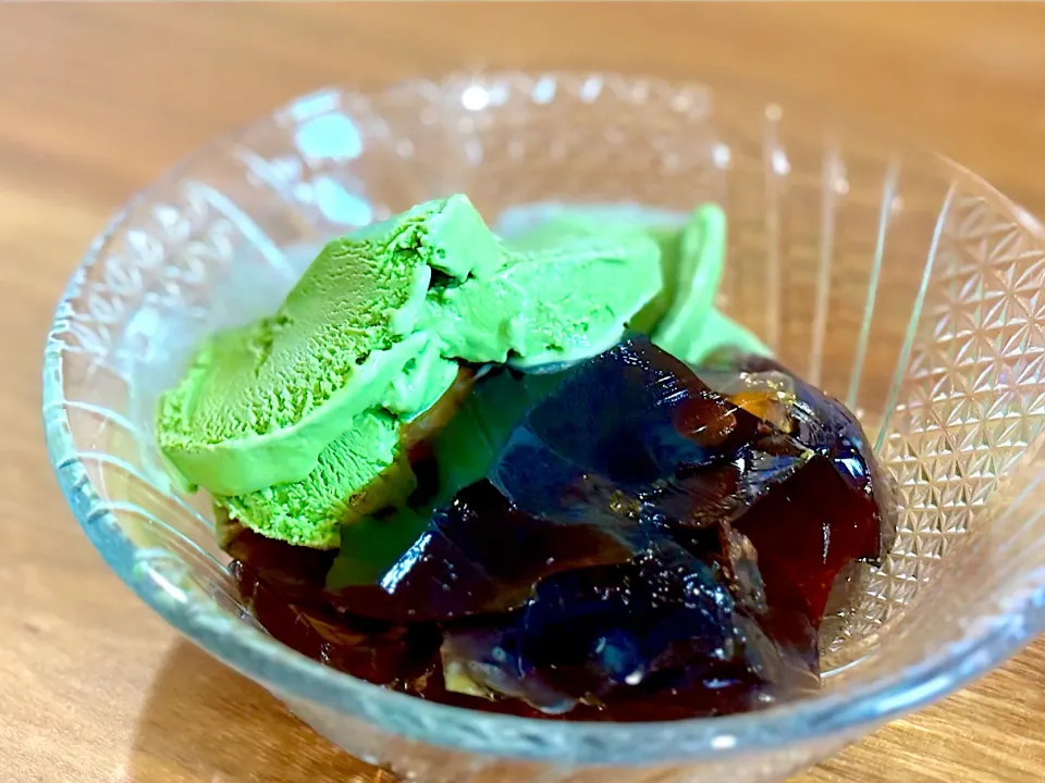 リピート　黒糖ゼリー　抹茶アイス添え|ふくすけ食堂さん