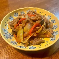 牛コマトマトのにんにく味噌炒め| ちろるろさん