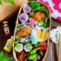 唐揚げおにぎり弁当| Akiyoෆ¨̮⑅さん