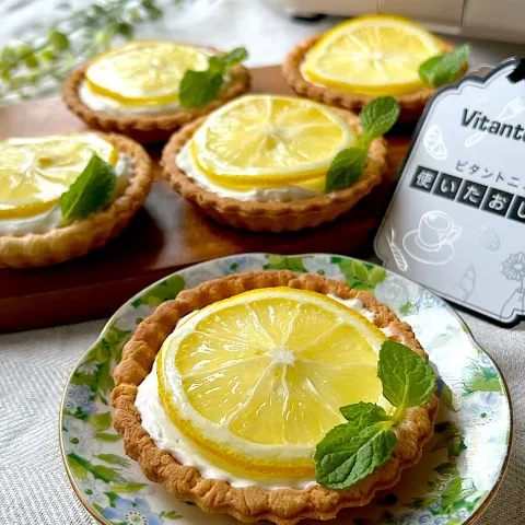 「ワッフル＆ホットサンドベーカー（VWH-600）」を使ってみたSnapdishの料理・レシピ写真:【ビタントニオ使いたおし隊💛ワッフル&ホットサンドベーカー】タルトレットプレート de レアチーズケーキ