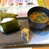 おかげ庵　モーニングおにぎりセット|あべたかひろさん
