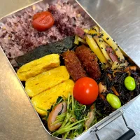 お弁当|メガネおばさんさん