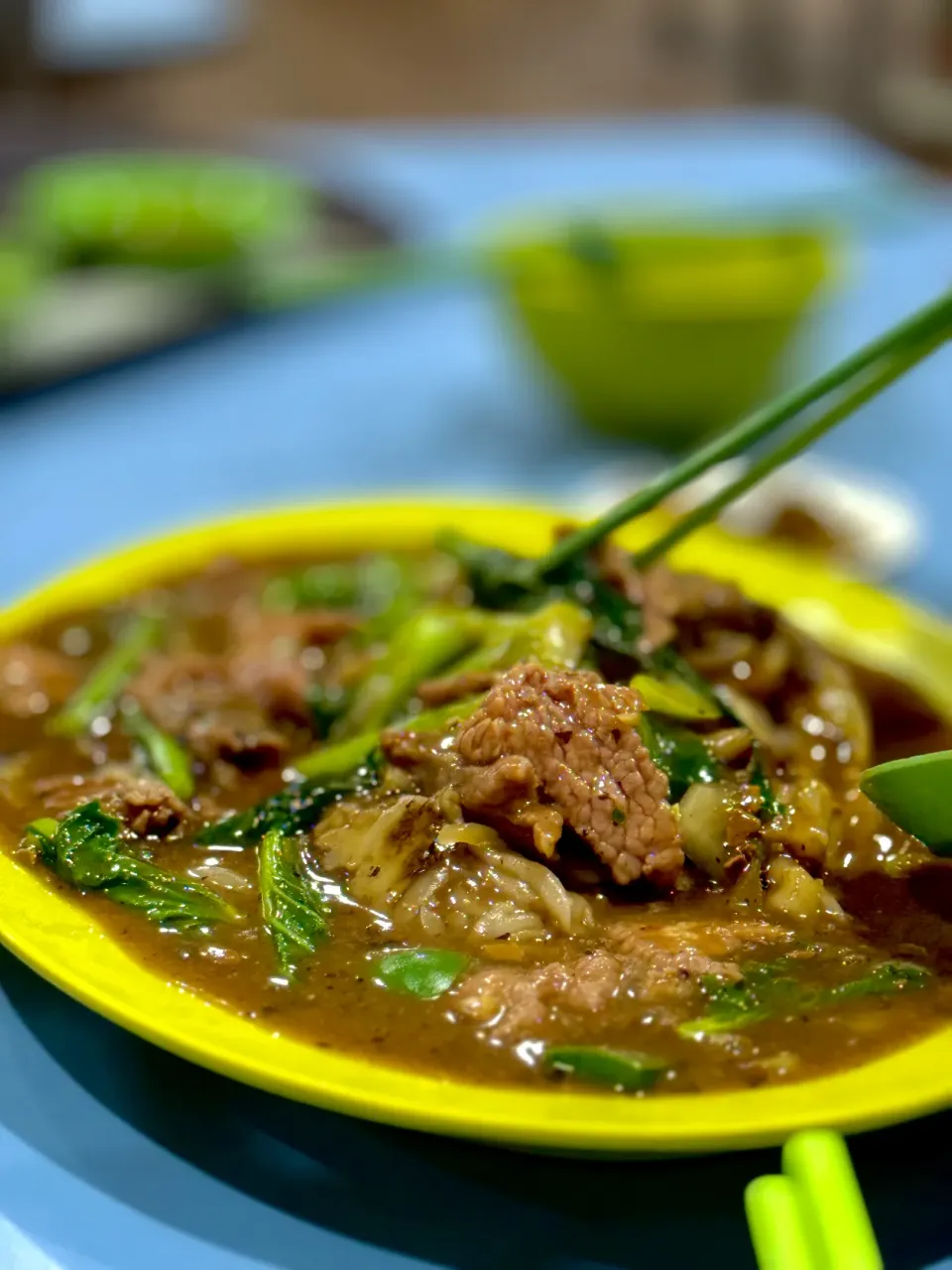 Fried Beef Hor Fun (Hor Fun are wide, flat rice noodles) In this dish chef used umami fermented black beans paste. The gravy that's packed with immense flavour 😉|B&Bさん