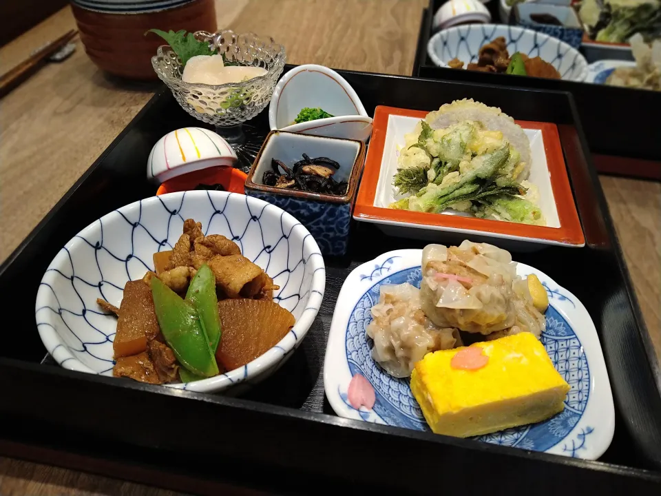 松花堂弁当|古尾谷りかこさん