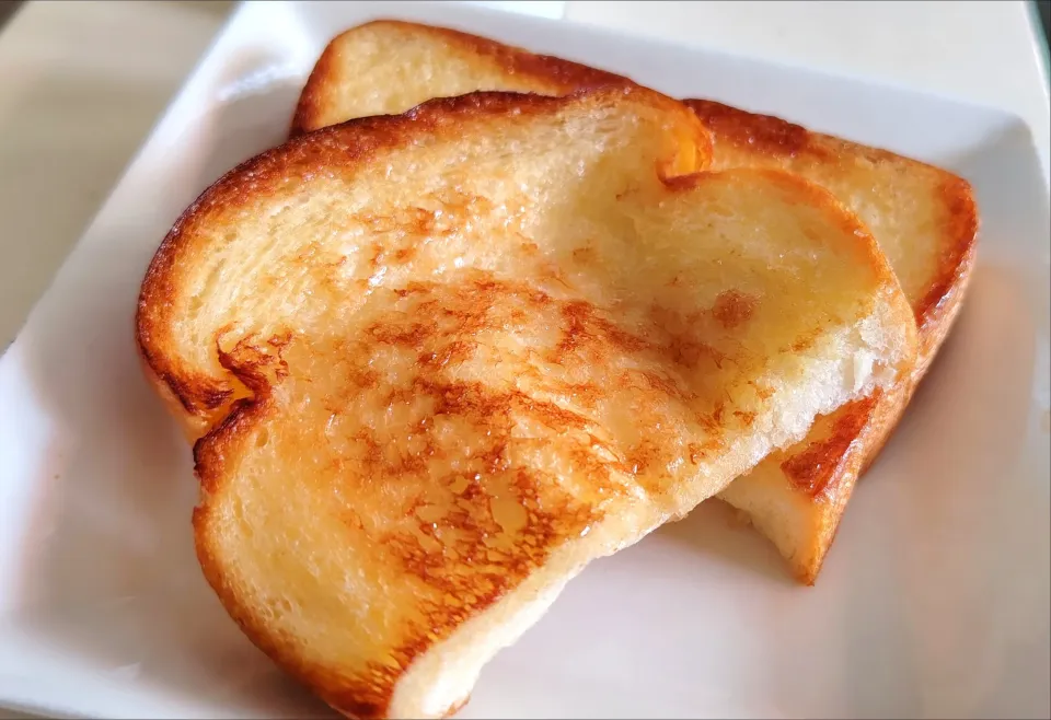 Butter sugar toast 🤤🍞☕last pc left 😍|🍒lynnlicious🍒さん