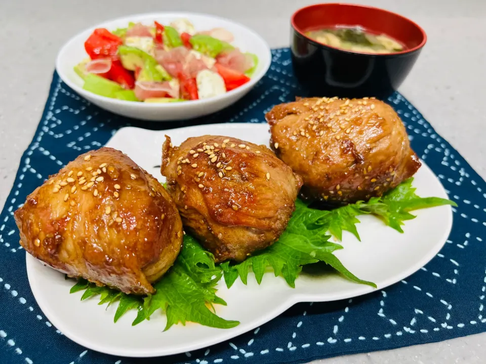 「ゴマ味噌ぽんの肉巻きおにぎり」|バシュランさん