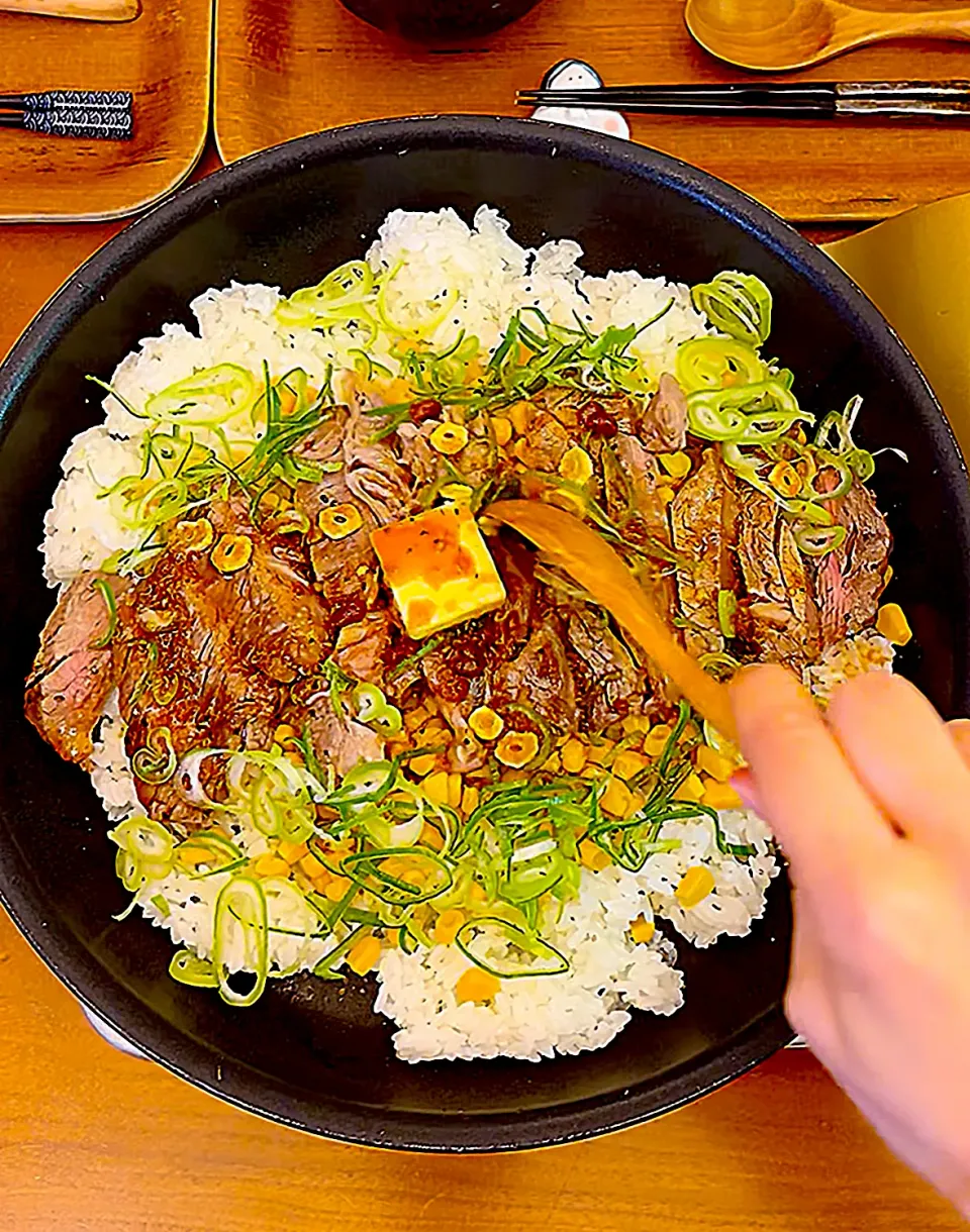 ステーキ肉でペッパーライス|すずさん