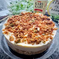 カリカリ4種のナッツのせ 水切りヨーグルトのレアチーズケーキ🍰| 🌺🌺Foodie🌺🌺さん