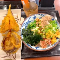 梅とろろ豚しゃぶしゃぶうどん　　ほうぽう天　肉厚しいたけ天|るみおんさん