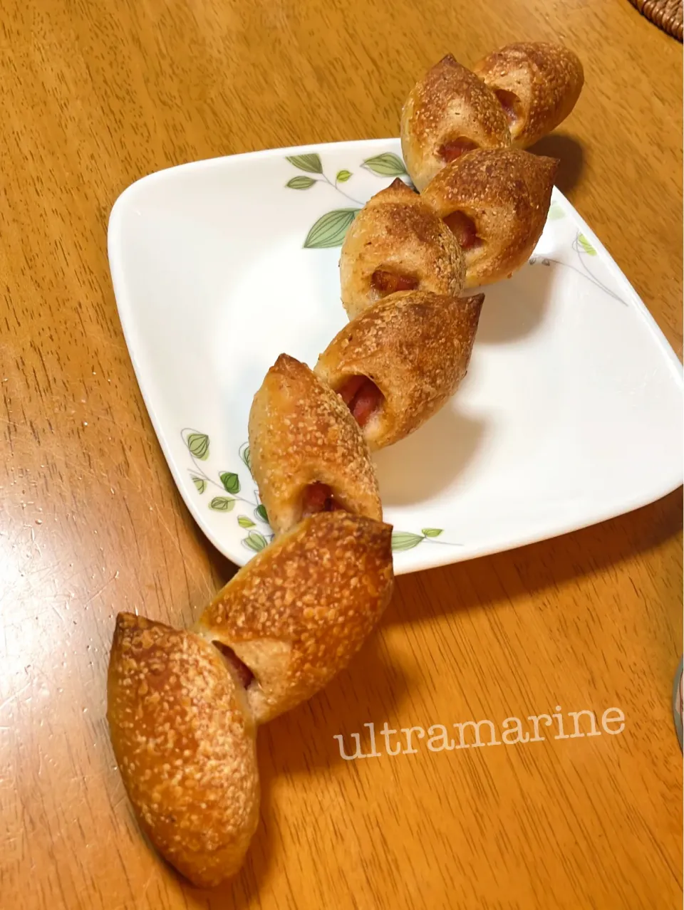 ＊大好物のベーコン🥓エピ🥖で朝ごはん♪＊|ultramarineさん