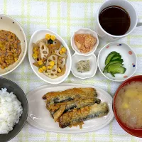 朝ごはんです〜|じゅにぱあべりぃ🍎さん