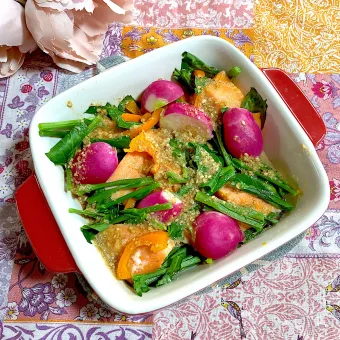 Snapdishの人気料理写真:鮭🐟と野菜のレンジ蒸しゴマ味噌がけ✨