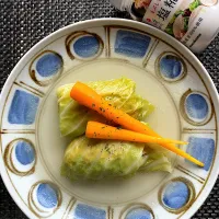 鶏と椎茸のロールキャベツ　さっぱり出汁煮込み| 栃倉 直人さん