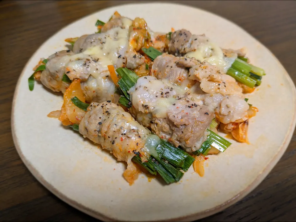 ニラキムチの肉巻き|じょうさん