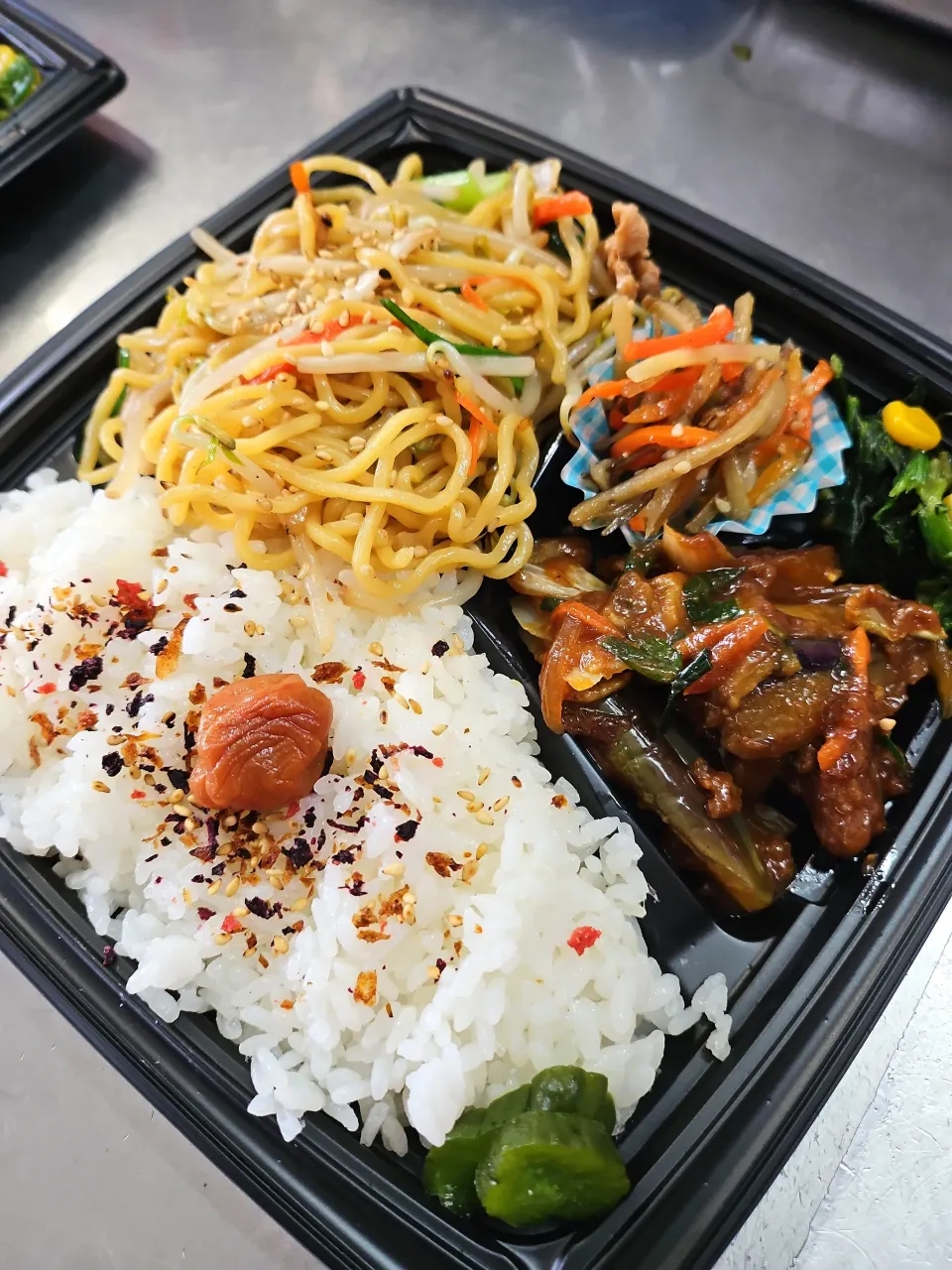 中華焼きそば弁当🥢|景子さん