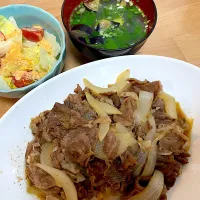 牛丼🐮| かおちゃんさん
