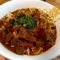 牛スジカレーのぶっかけ麺| さくたろうさん