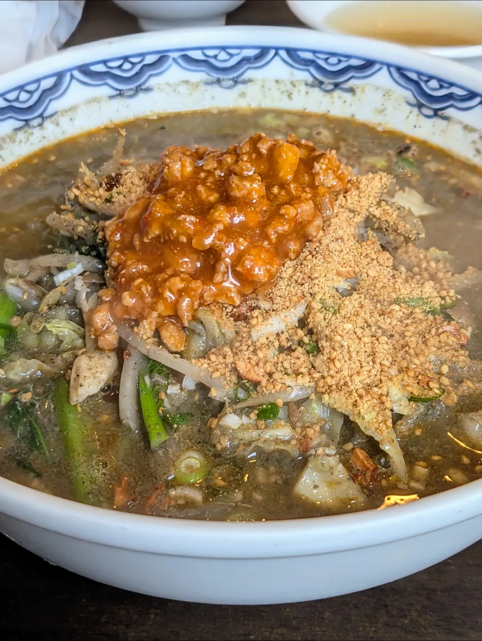 野菜黒胡麻担々麺@ダブルハピネスダイニング　センター南|watarunさん