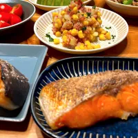 コンビーフとじゃがいものコンソメサラダ| おさかなさん