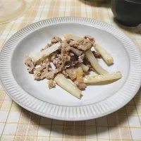 豚コマと長芋の炒め物| えぃみぃさん