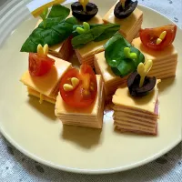 おつまみ スライスチーズとハムをサンド