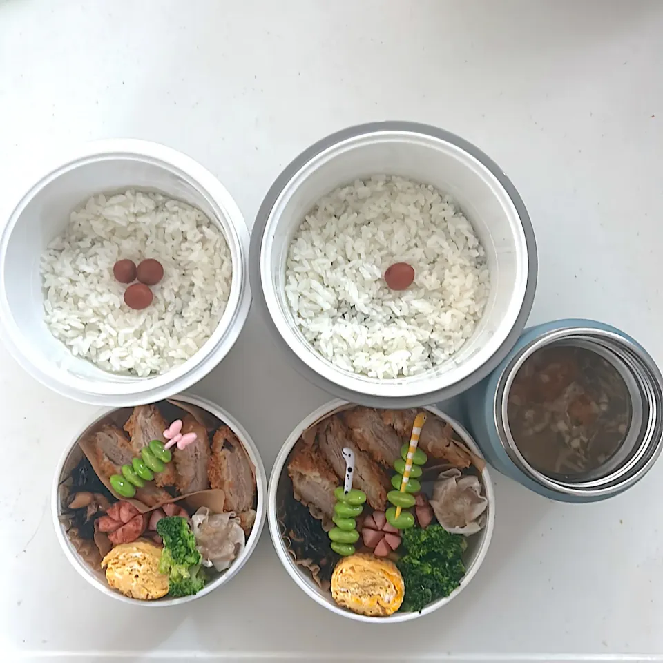 チキンカツ
肉焼売
ひじき煮
卵焼き
ウインナー
ブロッコリー
枝豆
小梅
のり弁|ayumomさん