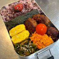 お弁当|メガネおばさんさん
