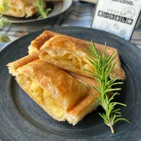 【ビタントニオ使いたおし隊 💛ワッフル&ホットサンドベーカー】スクエアホットサンドプレート de アップルパイ🍎|まなまな♡さん