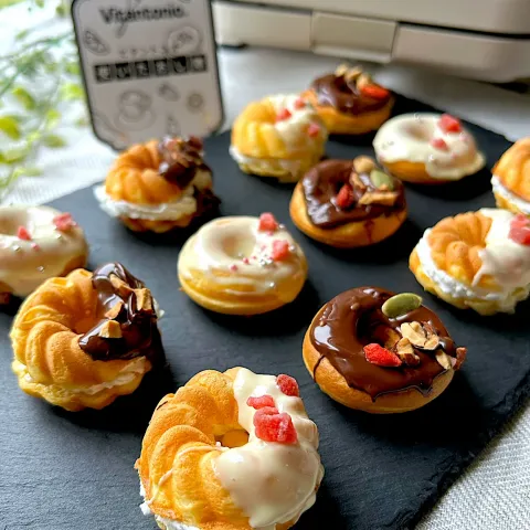 「ワッフル＆ホットサンドベーカー（VWH-600）」を使ってみたSnapdishの料理・レシピ写真:【ビタントニオ使いたおし隊 💛ワッフル&ホットサンドベーカー】ドーナツプレート de ドーナツパーティ🍩🥳