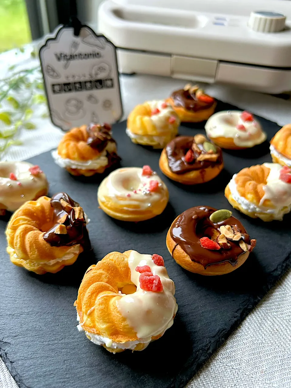 【ビタントニオ使いたおし隊 💛ワッフル&ホットサンドベーカー】ドーナツプレート de ドーナツパーティ🍩🥳|まなまな♡さん