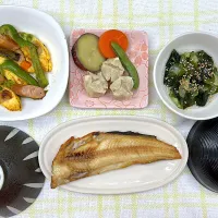 晩ご飯です〜😃|じゅにぱあべりぃ🍎さん