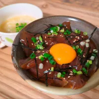 マグロ漬け丼| 姫新Kishinさん