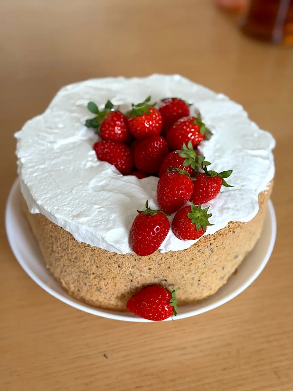 いちご溢れる紅茶のシフォンケーキ|さらっと🍀さん