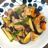 豚バラ肉と野菜の味噌炒め|akkiyさん