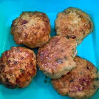 鶏胸肉のミンチとハンペンの照り焼き|ちいこさん