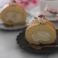タンパク質もとれる、米粉のきなこロールケーキ黒糖クリーム|ちいさなしあわせキッチンさん