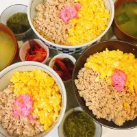 そぼろ丼♡|38cさん