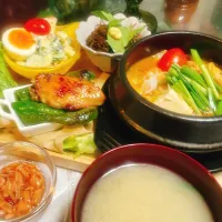 トマト入りスンドゥブ|Reikoさん