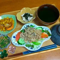 豚肉エリンギサラダ🐖🥗|とししいたけさん