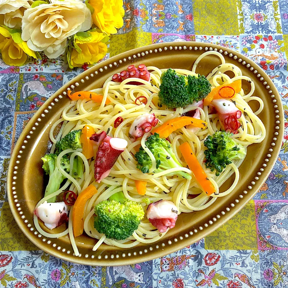 タコとブロッコリーのパスタ✨|ringonamaさん