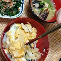 親子丼と焼き茄子のお味噌汁|ぱいんてーるさん