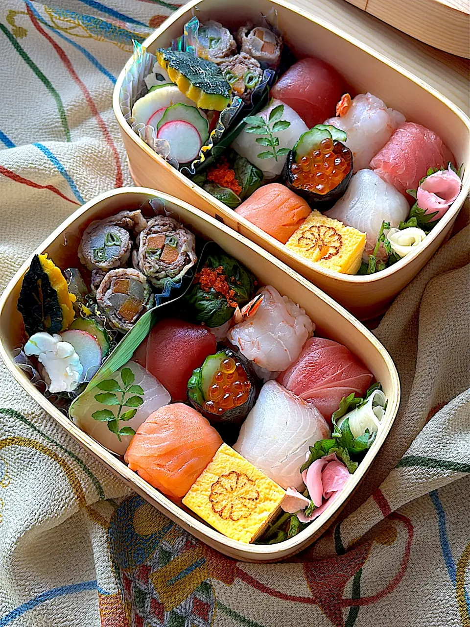 ふたりのお弁当 ~キューブ手毬寿司|とんちんさん