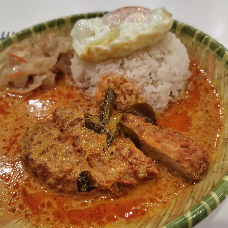 curry pork rice|秋平さん