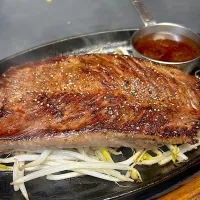 ハラミステーキ🥩200g|坂の上の友さん