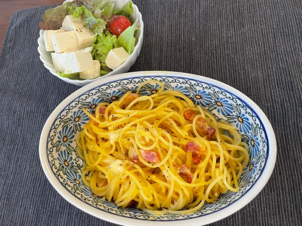 カルボナーラメインのランチ☀️|みーぬさん