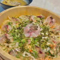 巳の日はちらし寿司。ってか、これイサキ丼|ぎんさん