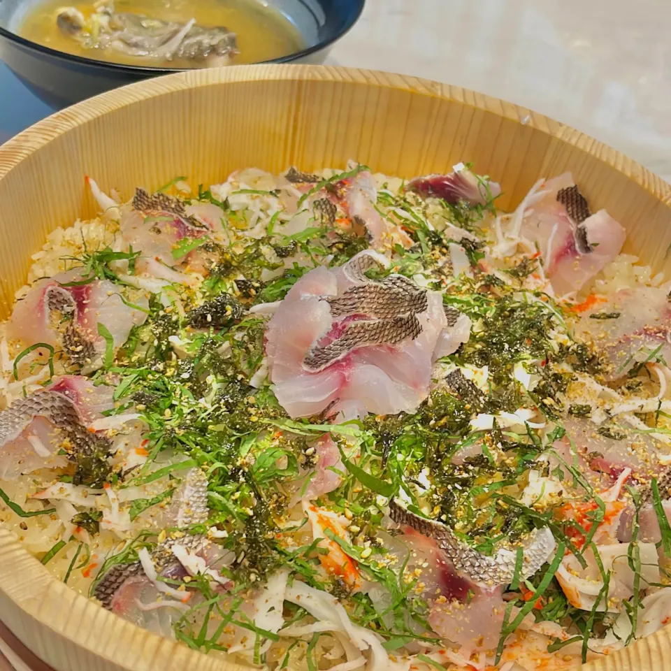 巳の日はちらし寿司。ってか、これイサキ丼|ぎんさん