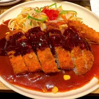 味噌カツあんかけスパ