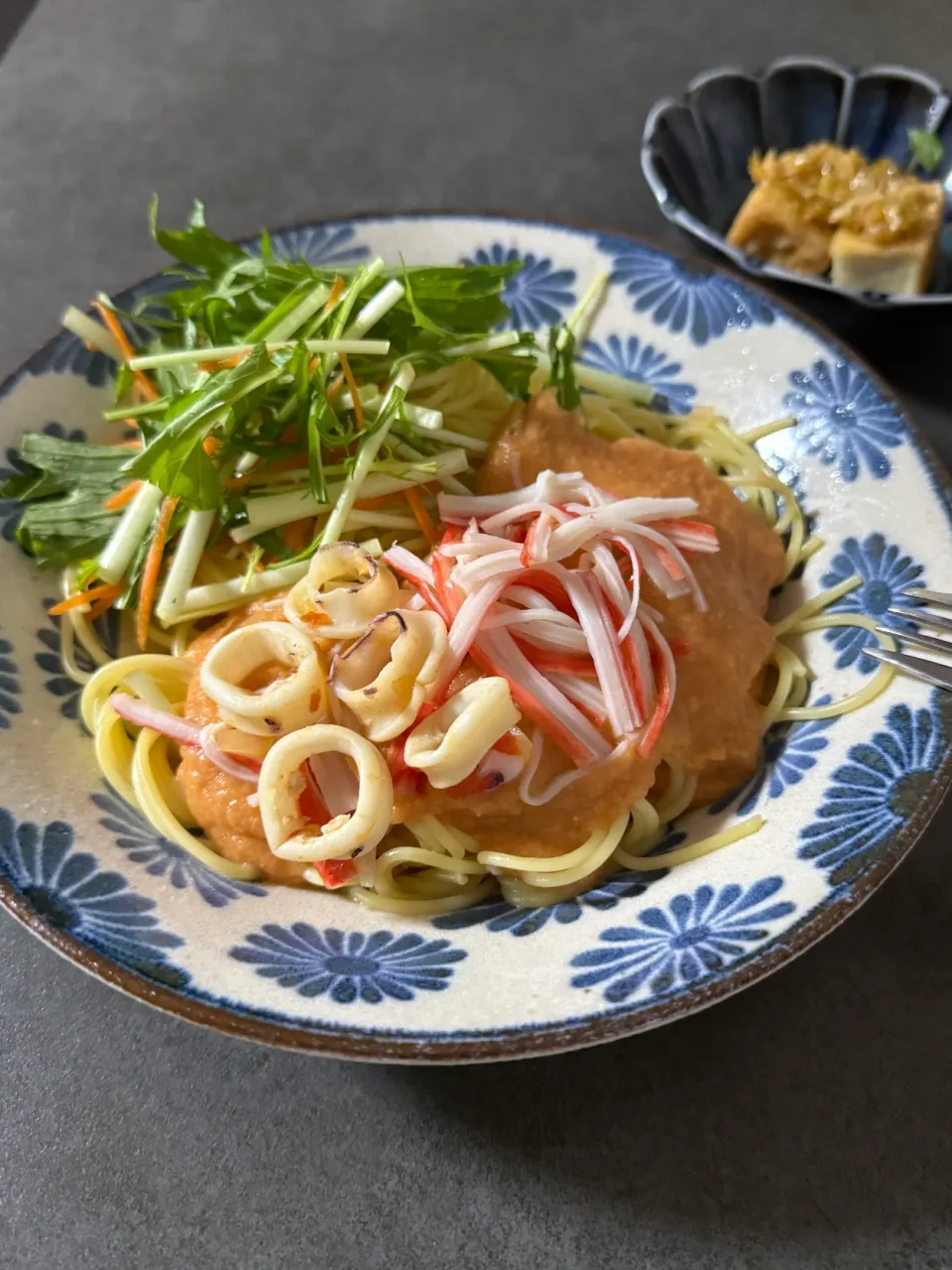 トマトとイカの冷製パスタ|ちぐあささん